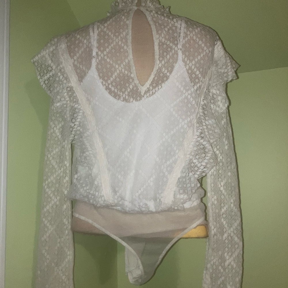 FREE PEOPLE Goldie white lace bodysuit top shirt sz XS intimately FP high collar - Picture 5 of 7